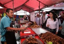 Escucha Mónica Villarreal necesidades de la Morelos