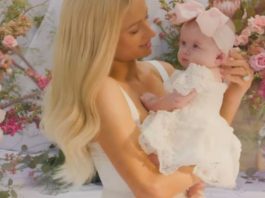 Paris Hilton presenta a London Marilyn, su hija