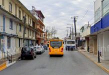 Rateros viciosos asaltan a transeúnte en calles de la zona Centro
