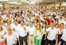 Como baluartes de la educación reconoce Maki Ortiz a más de Mil Maestros