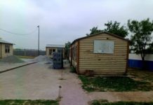 Escuelas se caen a pedazos