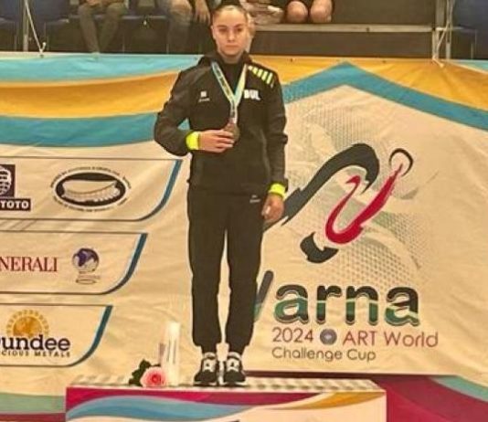 Alexa Moreno conquista bronce en su regreso a las competencias