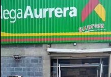 Bomberos acuden ha llamado de incendio en tienda comercial
