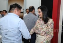 Presenta Mónica Villarreal Anaya su proyecto a los socios de la CMIC