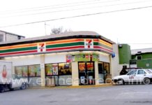 Ratero intenta asaltar negocio y huye sin lograrlo
