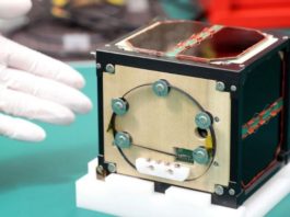 FOTOS: crean científicos japoneses el primer satélite de madera