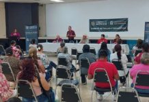 Entregan tarjetas del programa “La Clínica Es Nuestra”