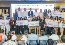 Premian a ganadores del Summer Camp Emprendedores CONALEP 2024
