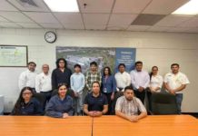 Universitarios de la UAMRR realizan visita a empresa maquiladora