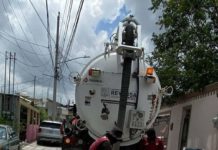 Sondeó COMAPA drenaje sanitario en la colonia Adolfo López Mateos