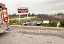 Accidente vial deja cuantiosos daños en concurrida avenida de la Ribereña
