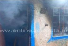 Bomberos acuden a sofocar incendio en vivienda