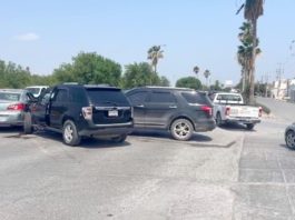 Chocan unidades en la Ribereña y dejan daños materiales