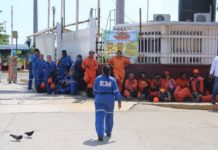 Impiden acceso a trabajadores de compañías en la refinería de Ciudad Madero