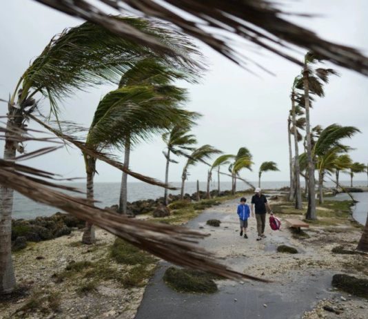 Vigila PC la posible formación de distribución tropical en el Golfo de México