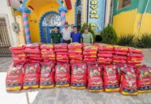 Entregó Carlos Peña Ortiz 200 bultos de croquetas a asociación animalista a nombre del Municipio