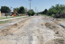 Por terminar la obra de construcción de guarniciones tipo pecho paloma