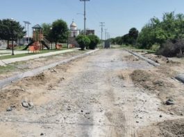 Por terminar la obra de construcción de guarniciones tipo pecho paloma
