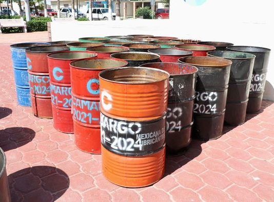 Piden el apoyo de la ciudadanía ante el cambio de trayectoria del huracán Beryl