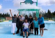 Adultos Mayores que forman de las estancias de alzheimer “Compartiendo Recuerdos”