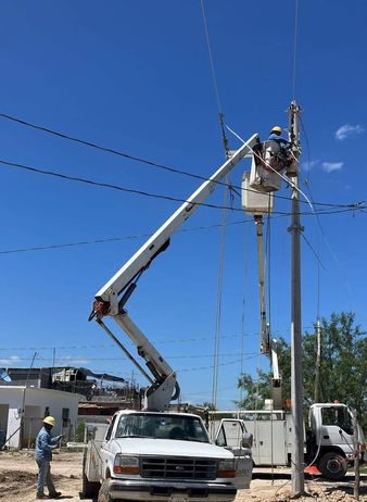 Registran la segunda etapa de la obra de introducción de la red eléctrica