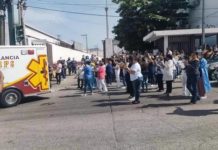 Dan último adiós a Nacho los trabajadores del ISSSTE