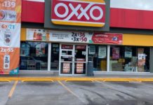 Cierran temporalmente tiendas Oxxo en Nuevo Laredo por vencimiento de contrato de software