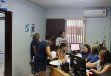 Agradecen padres de familia servicio de transporte gratuito en Miguel Alemán