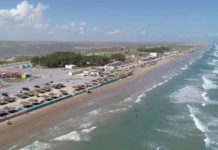 Colocan bandera verde en la Playa Bagdad