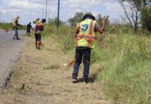 Realizan trabajos de limpieza en plazas y boulevares