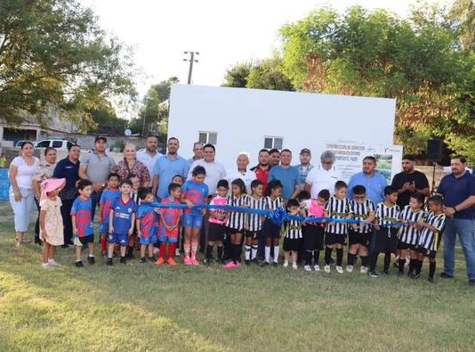 Entregan obra de servicios sanitarios en el campo “El Pozo”