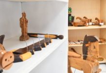 Realiza SSPT exposición itinerante de artesanías hechas en CEDES