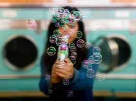 La era dorada de la IA se enfrenta a su primer gran frenazo: corrección del mercado o pinchazo de la burbuja