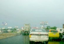 Accidente vial desquicia carretera y deja solo daños materiales