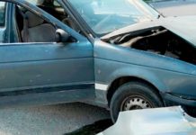 Accidentes dejan cuantiosos daños materiales y caos vial
