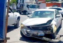 Accidentes dejan lesionados no de gravedad, daños materiales y caos