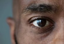 Worldcoin, fraude y riesgos en Biométricos; mexicanos son víctimas