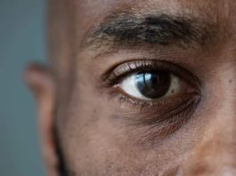 Worldcoin, fraude y riesgos en Biométricos; mexicanos son víctimas