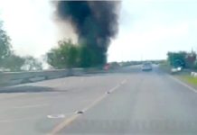 Bomberos atienden a incendio en apartada colonia popular