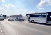 Chocan unidades y dejan lesionados no de gravedad en concurrido boulevard