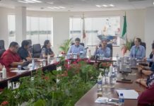 Mónica Villarreal Anaya se reúne con el vicealmirante Salvador Camargo para analizar el proyecto del parque lineal