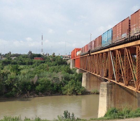 Tren de pasajeros no será rentable para empresas privadas