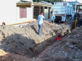 Inició COMAPA rehabilitación de drenaje sanitario en la colonia Emiliano Zapata