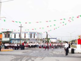 Díaz Ordaz conmemora el 214 aniversario de la Independencia de México
