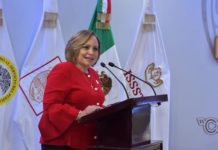 Realizan ceremonia del Día del Trabajador del ISSSTE