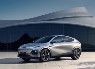 Xpeng llega a España: la marca china aterriza con tres coches eléctricos que apuntan directamente contra Tesla