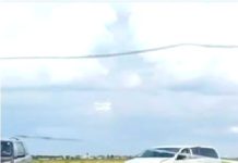 Chocan unidades en el “Viaducto de la Muerte” y dejan daños materiales