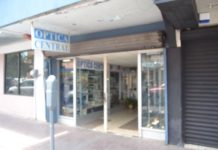 Tras 50 años, la Óptica Central sobrevive en un decaído Centro Histórico