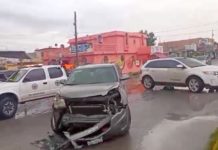 Lluvia deja accidentes viales, daños materiales, y caos vehicular