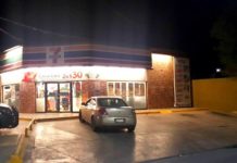 Ratero a “salto de mata” vuelve a robar en tienda comercia y se lleva el dinero